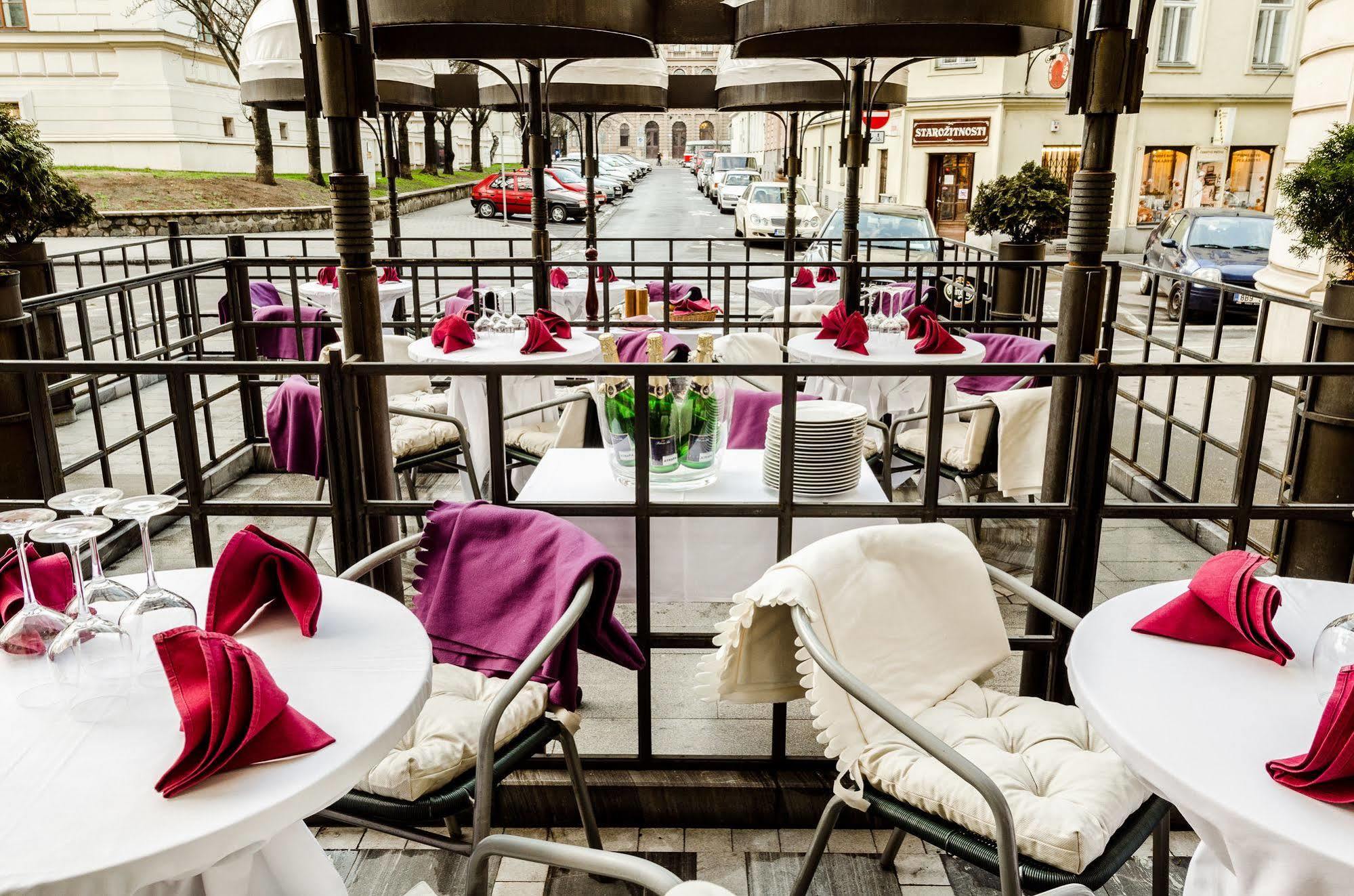 Hotel Slavia Brno Eksteriør bilde